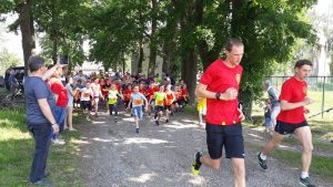 33079940_233003490790571_7223373597249634304_n